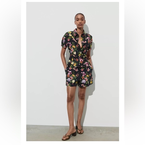 Zara floral print shorts small - Picture 2 of 7